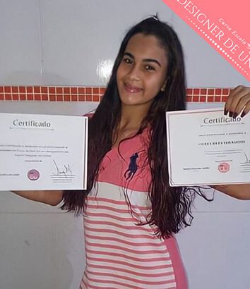 Escola Designer de Unhas é bom vale a pena