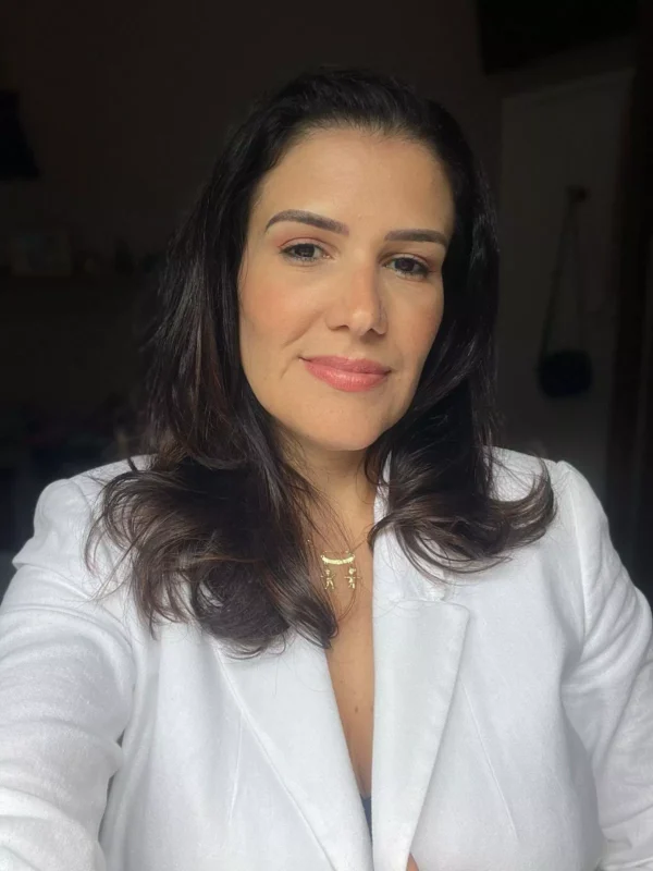 Ana Mungioli é Confiavel