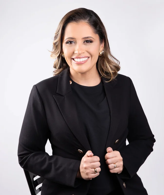 Danielle Bartoly é Confiavel